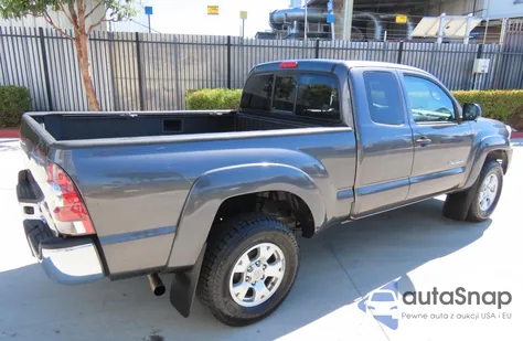 2012 Toyota Tacoma Prerunner Access Cab z USA, uszkodzony, nr VIN 5TFTU4GN1CX024135